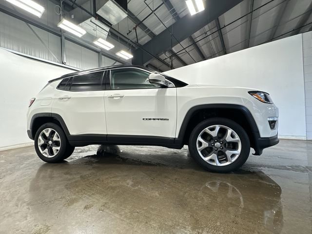 Used 2019 Jeep Compass Limited image 3