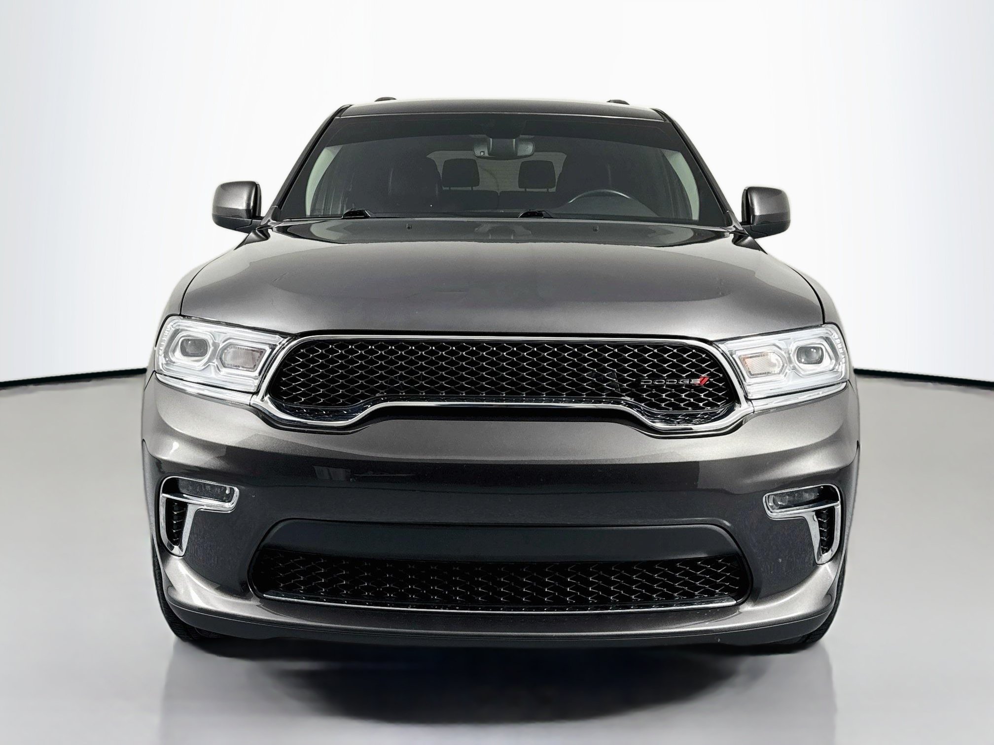 Used 2021 Dodge Durango SXT AWD/4WD image 2