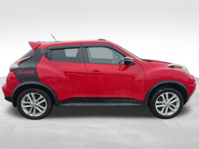 Used 2015 Nissan Juke SV w/ Technology Package image 4