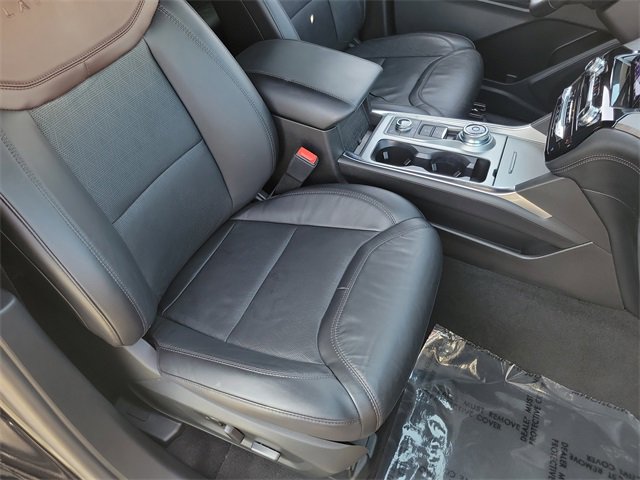 Certified 2023 Ford Explorer Platinum w/ Technology Package image 19