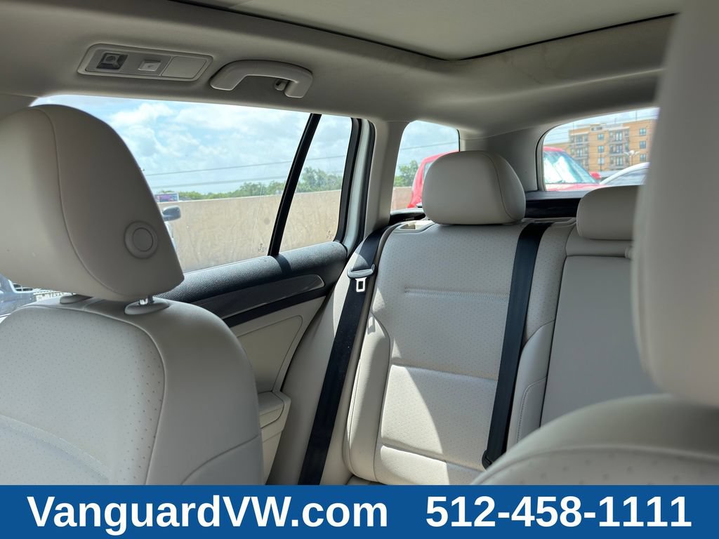 Used 2019 Volkswagen Golf Alltrack SE AWD/4WD image 16