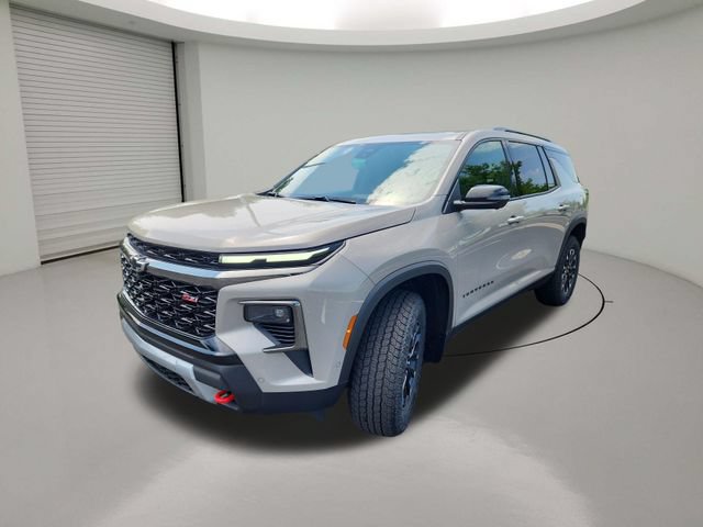 New 2026 Chevrolet Traverse Z71 w/ Enhanced Driving Package AWD/4WD image 3