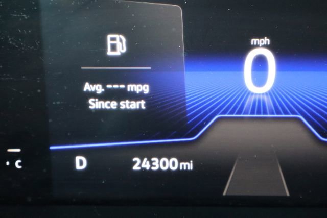 Used 2022 Volkswagen Jetta SE image 29