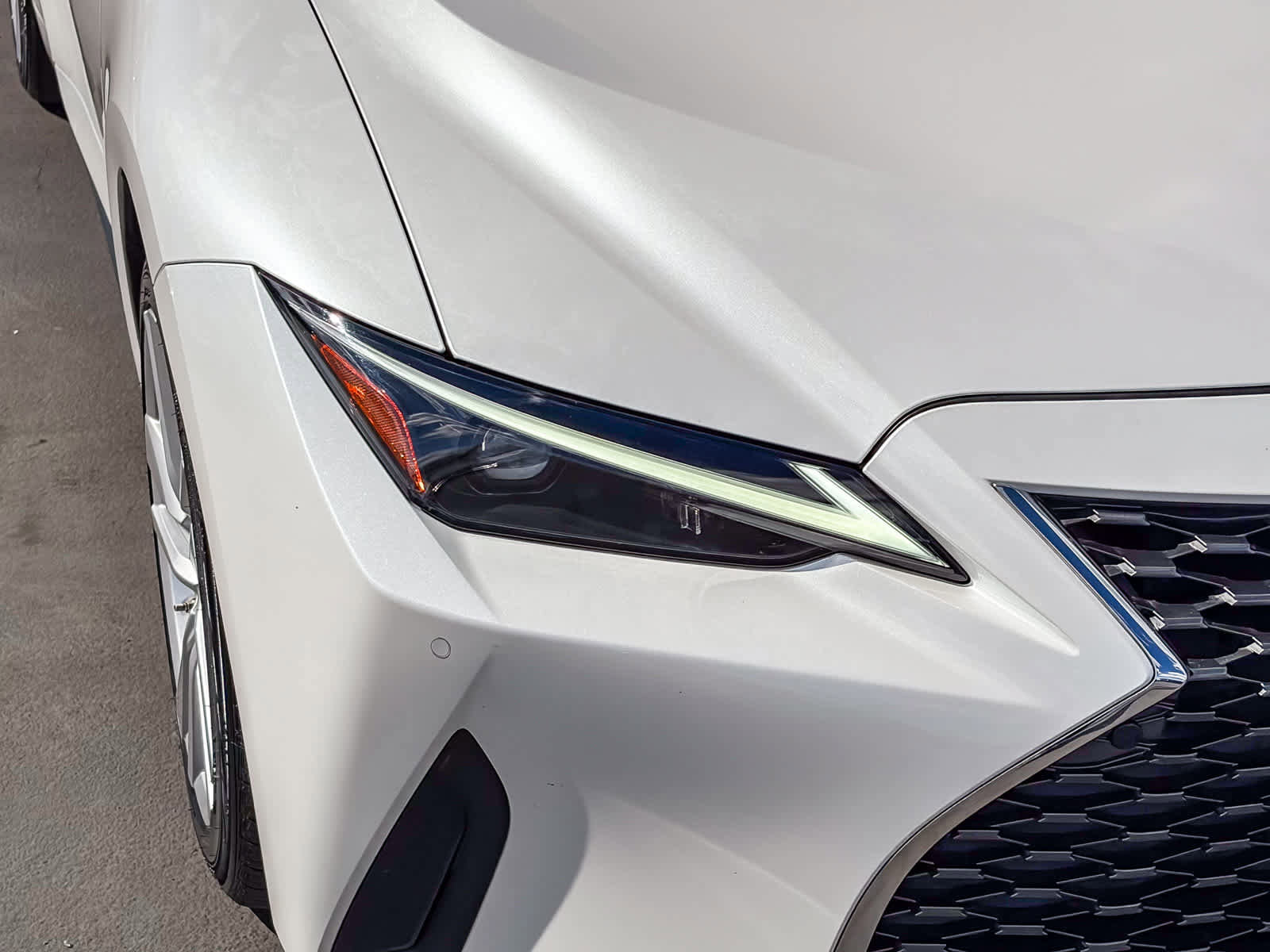 Certified 2021 Lexus IS 300 w/ Comfort Package image 7