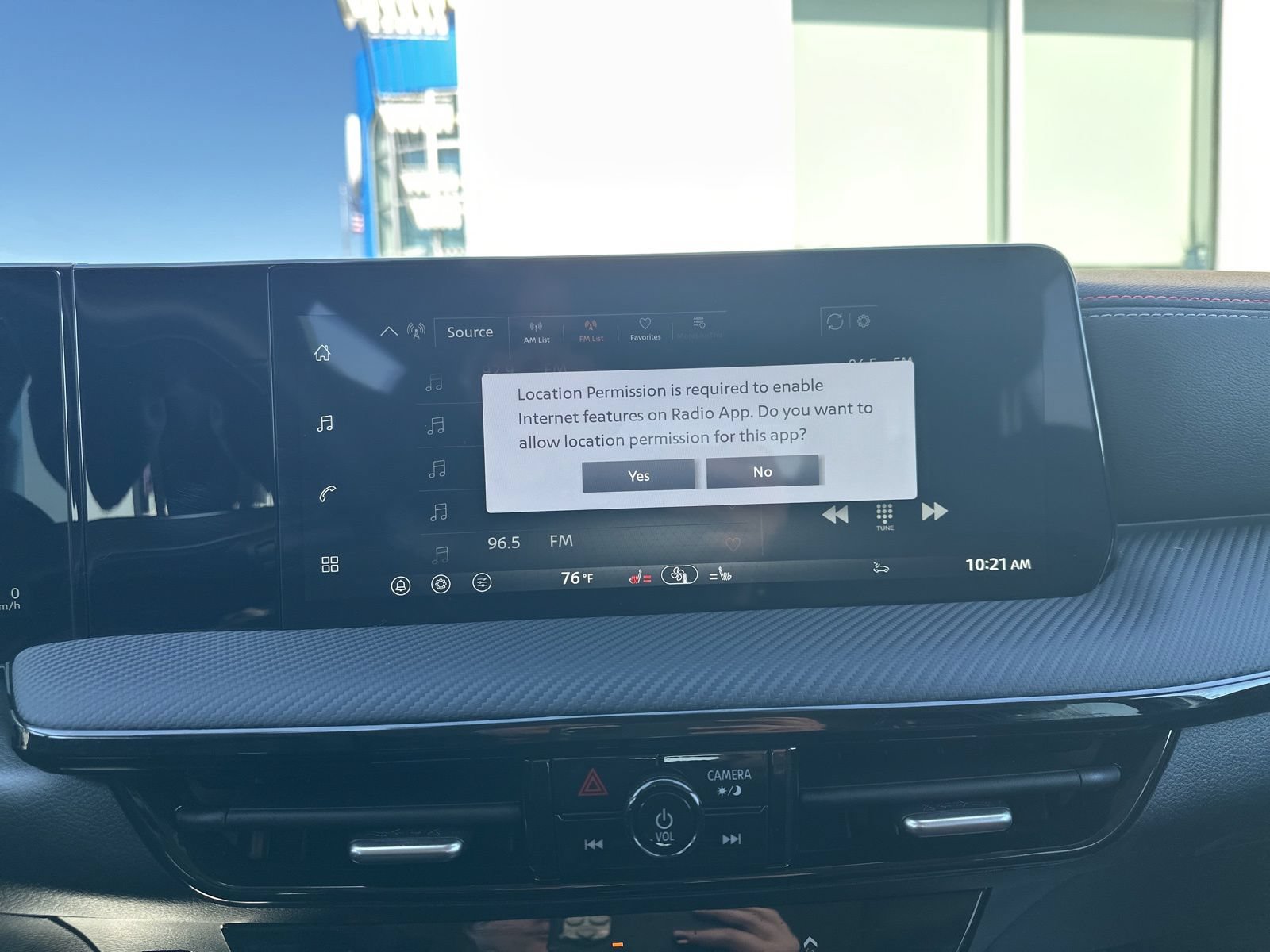 Used 2026 Nissan Kicks SR w/ Cold Weather Package AWD/4WD image 47