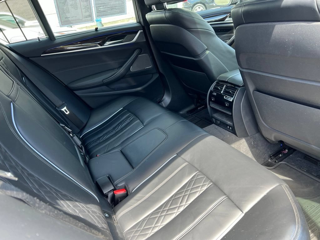 Used 2021 BMW 540i w/ Executive Package RWD image 19
