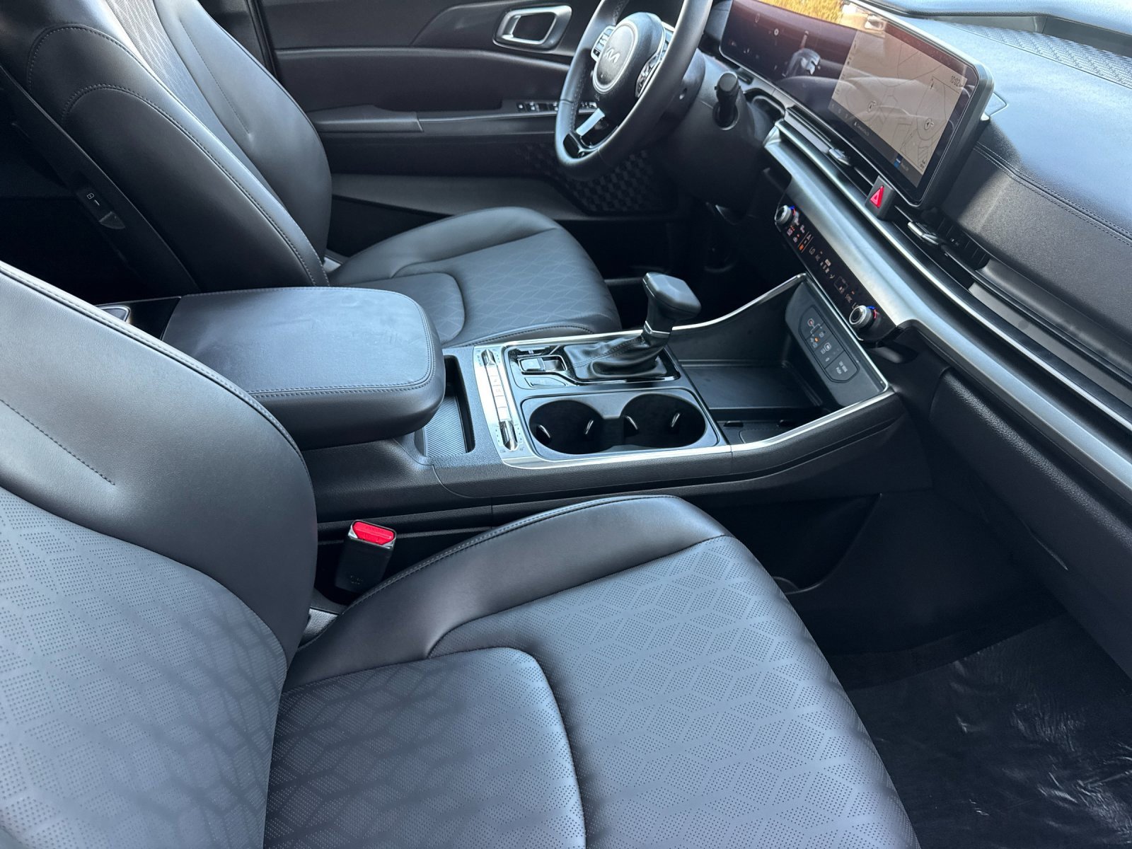 New 2026 Kia Carnival SX image 18