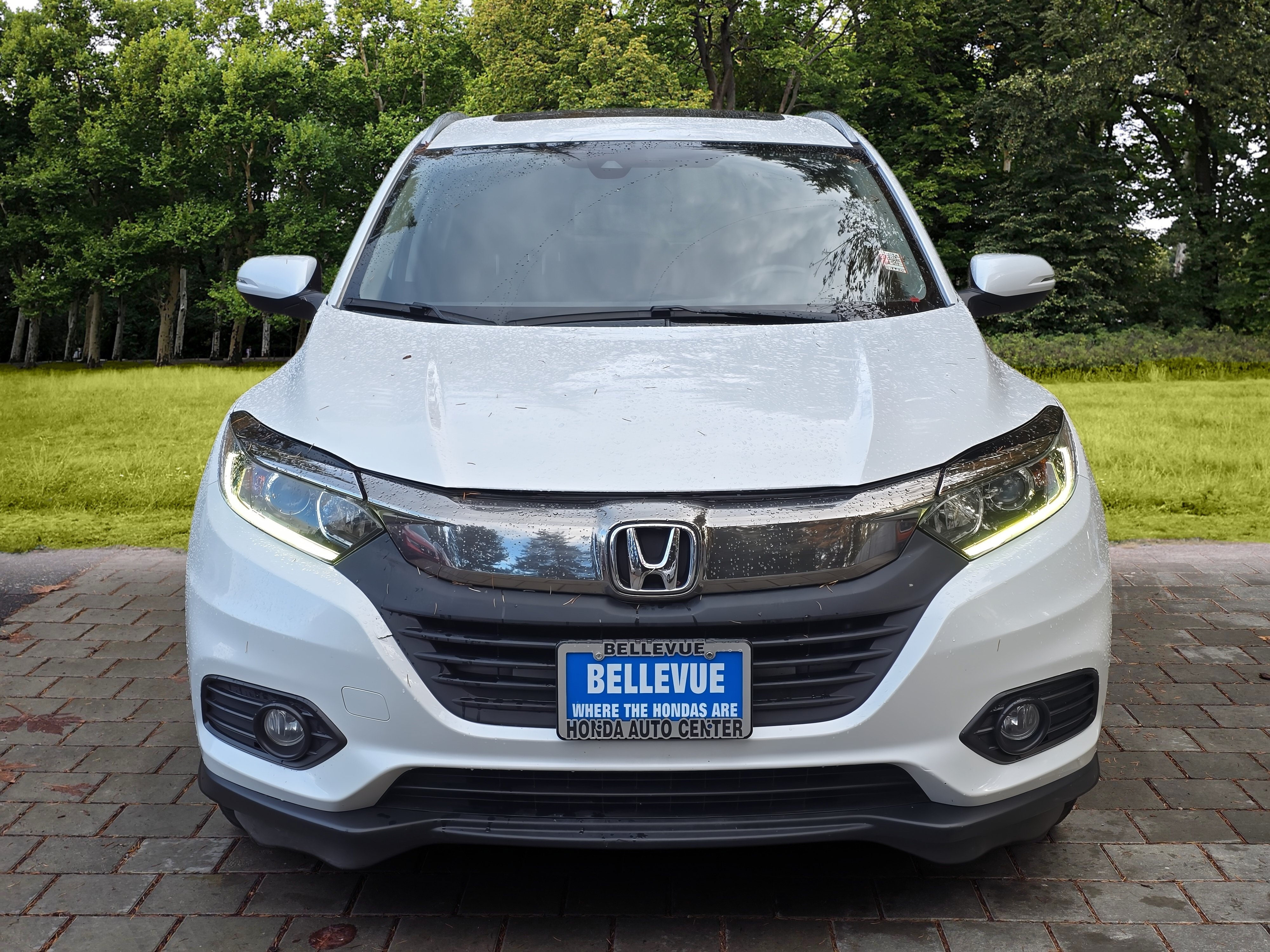 Used 2019 Honda HR-V EX image 2
