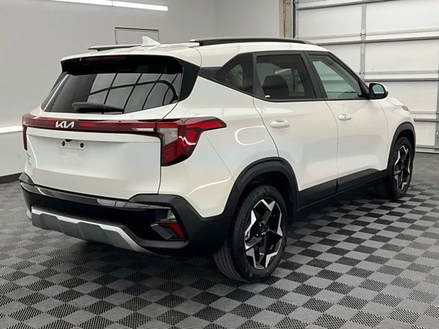 Used 2025 Kia Seltos S image 23