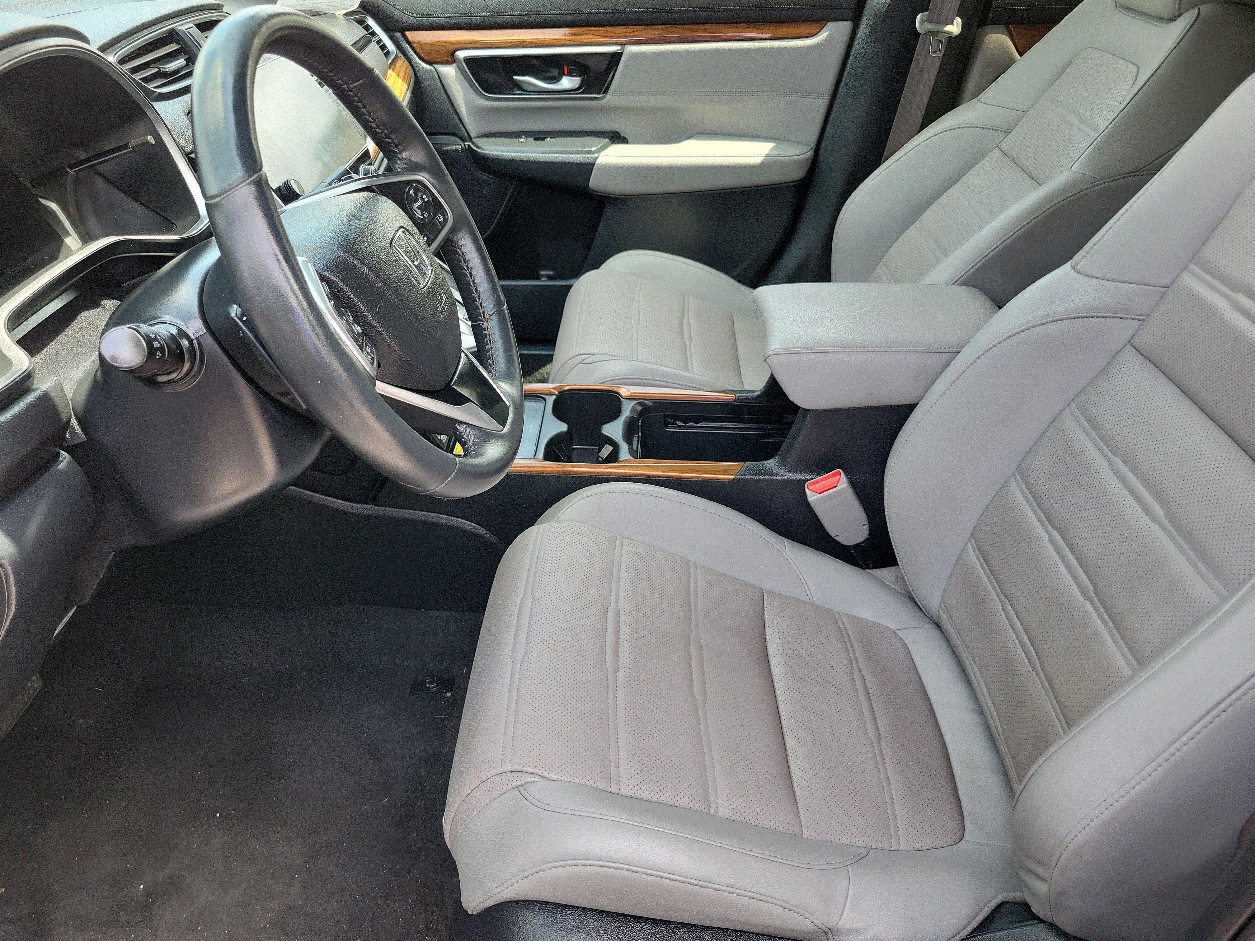 Used 2022 Honda CR-V Touring image 3