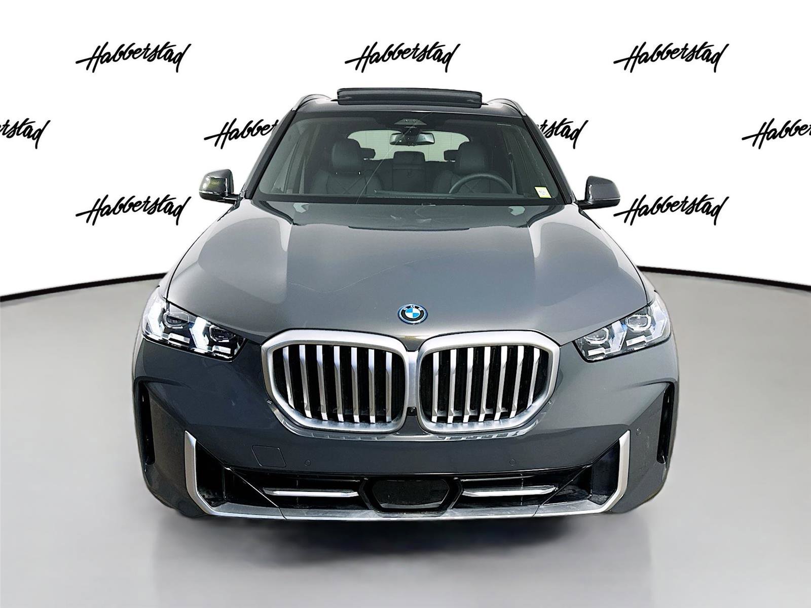 New 2026 BMW X5 xDrive50e w/ Premium Package image 2