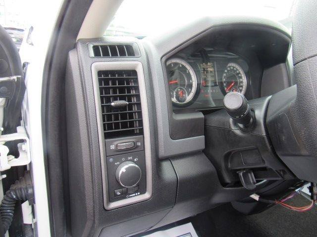 Used 2018 RAM 2500 Tradesman w/ Chrome Appearance Group AWD/4WD image 28