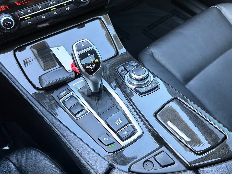 Used 2013 BMW 535i Sedan RWD image 14