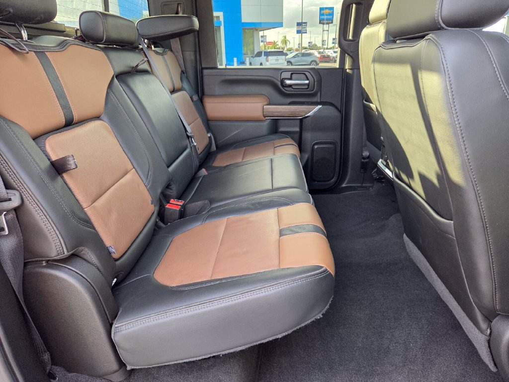 Used 2020 Chevrolet Silverado 2500 High Country w/ Safety Package II AWD/4WD image 16