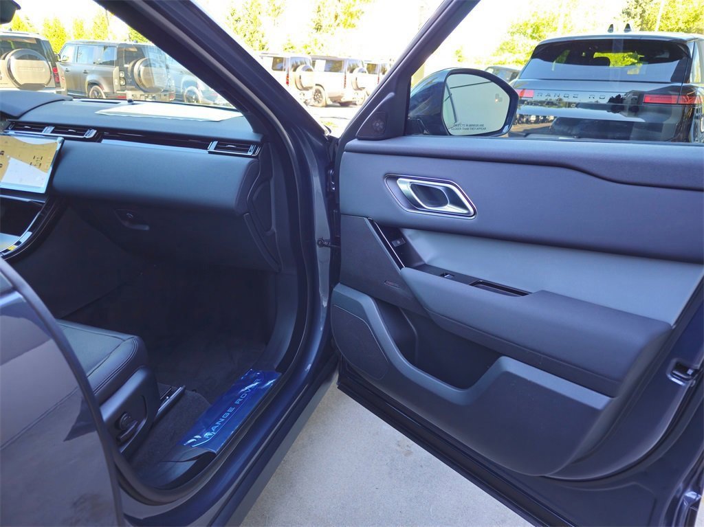 New 2025 Land Rover Range Rover Velar S image 33