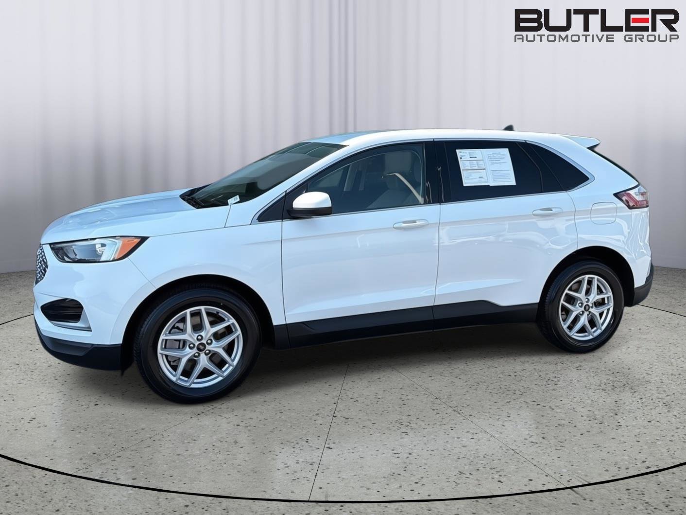 Certified 2024 Ford Edge SEL AWD/4WD image 3