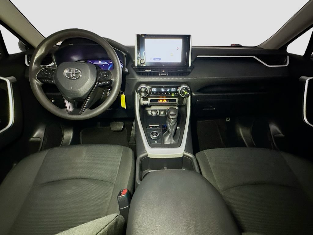 Used 2024 Toyota RAV4 LE AWD/4WD image 9