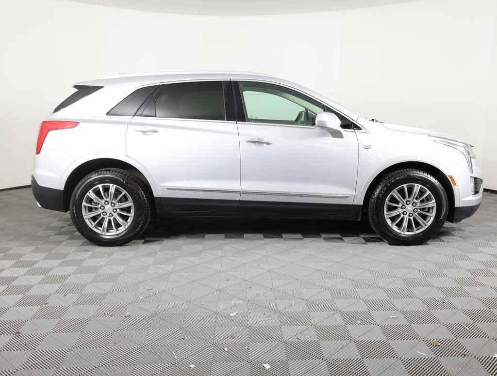 Used 2017 Cadillac XT5 Luxury image 4