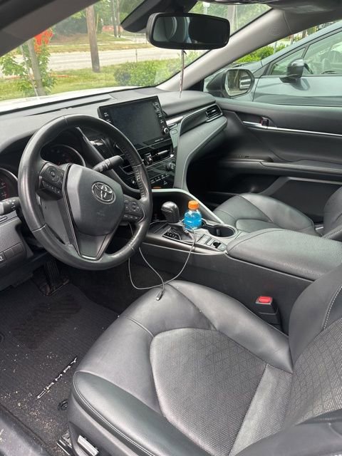 Used 2022 Toyota Camry XSE FWD image 2