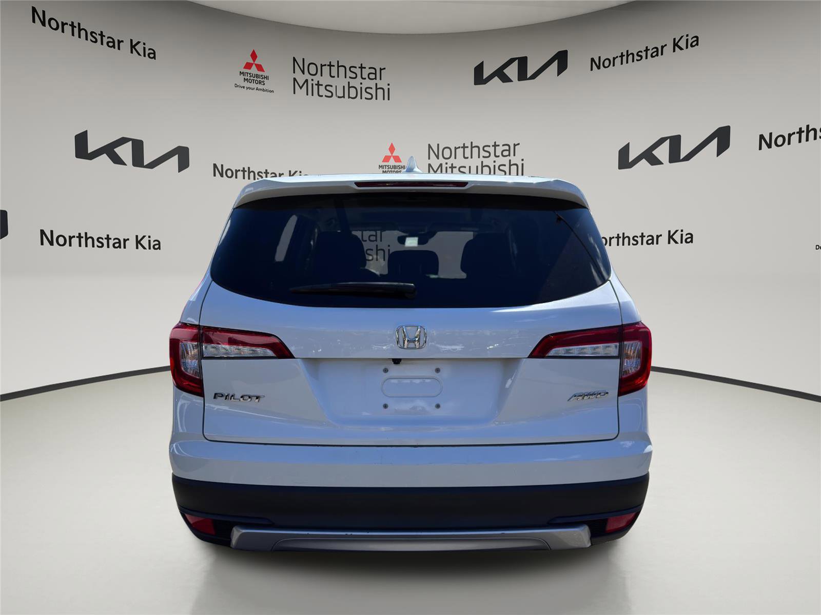 Used 2022 Honda Pilot EX-L image 3