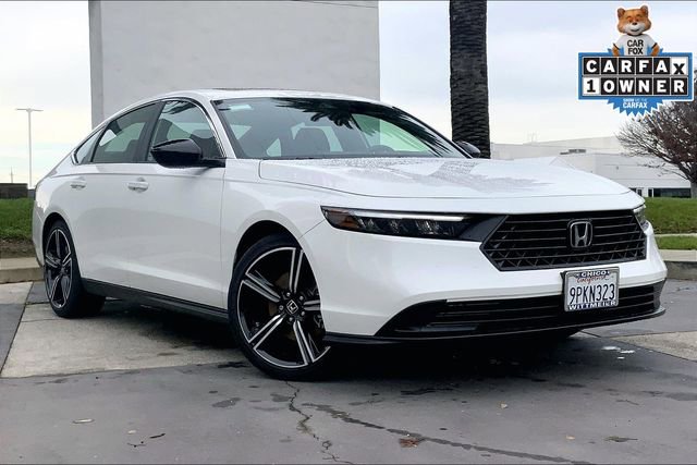 Used 2024 Honda Accord Sport image 2