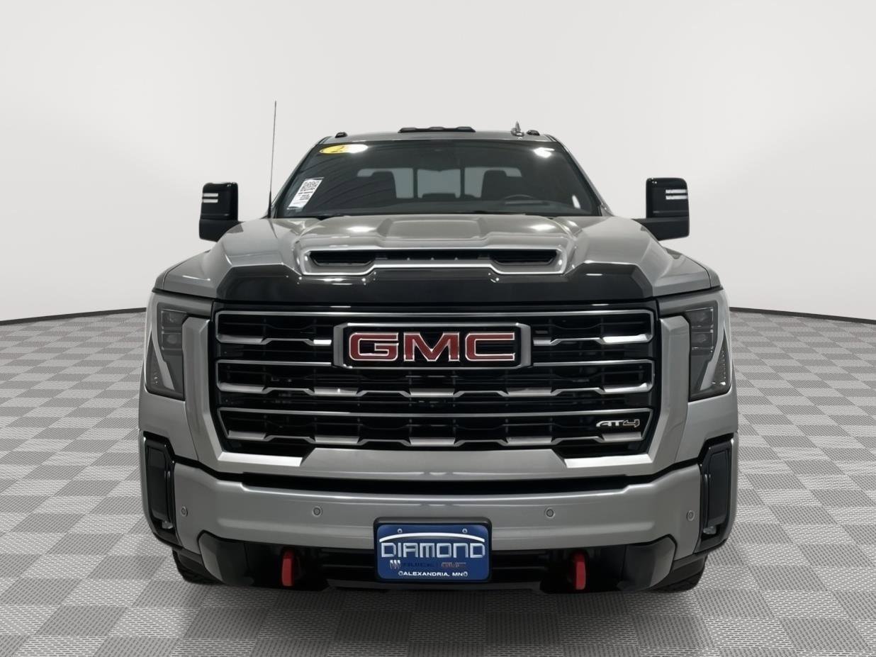 Used 2025 GMC Sierra 3500 AT4 w/ AT4 Premium Plus Package AWD/4WD image 8