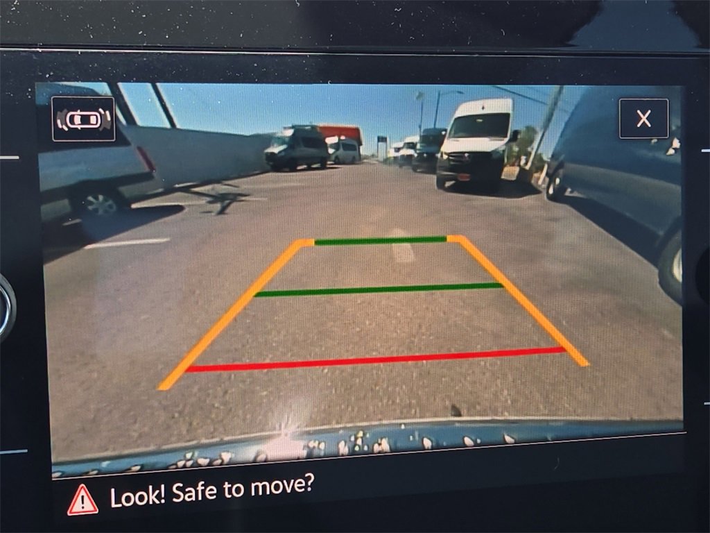 New 2025 Volkswagen Taos SE image 19