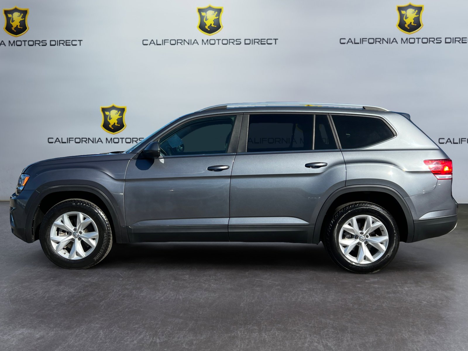 Used 2019 Volkswagen Atlas SE w/ Towing Package image 2