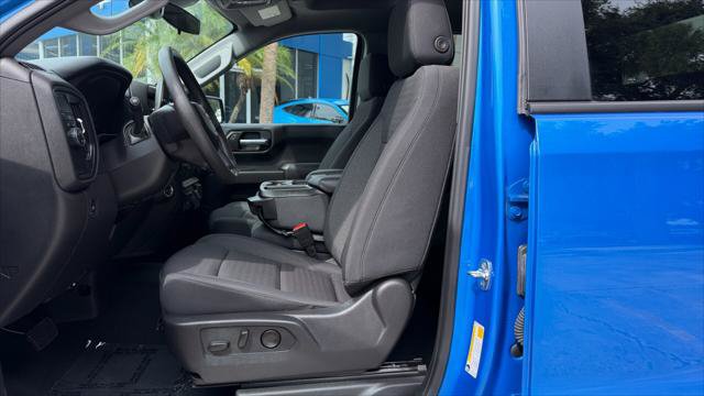 Used 2025 Chevrolet Silverado 1500 Custom w/ Turbomax Blackout Package RWD image 16