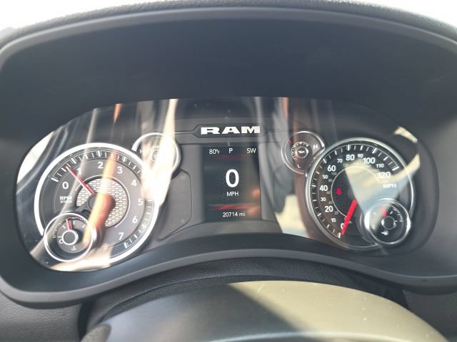 Used 2024 RAM 2500 Big Horn w/ Night Edition AWD/4WD image 18