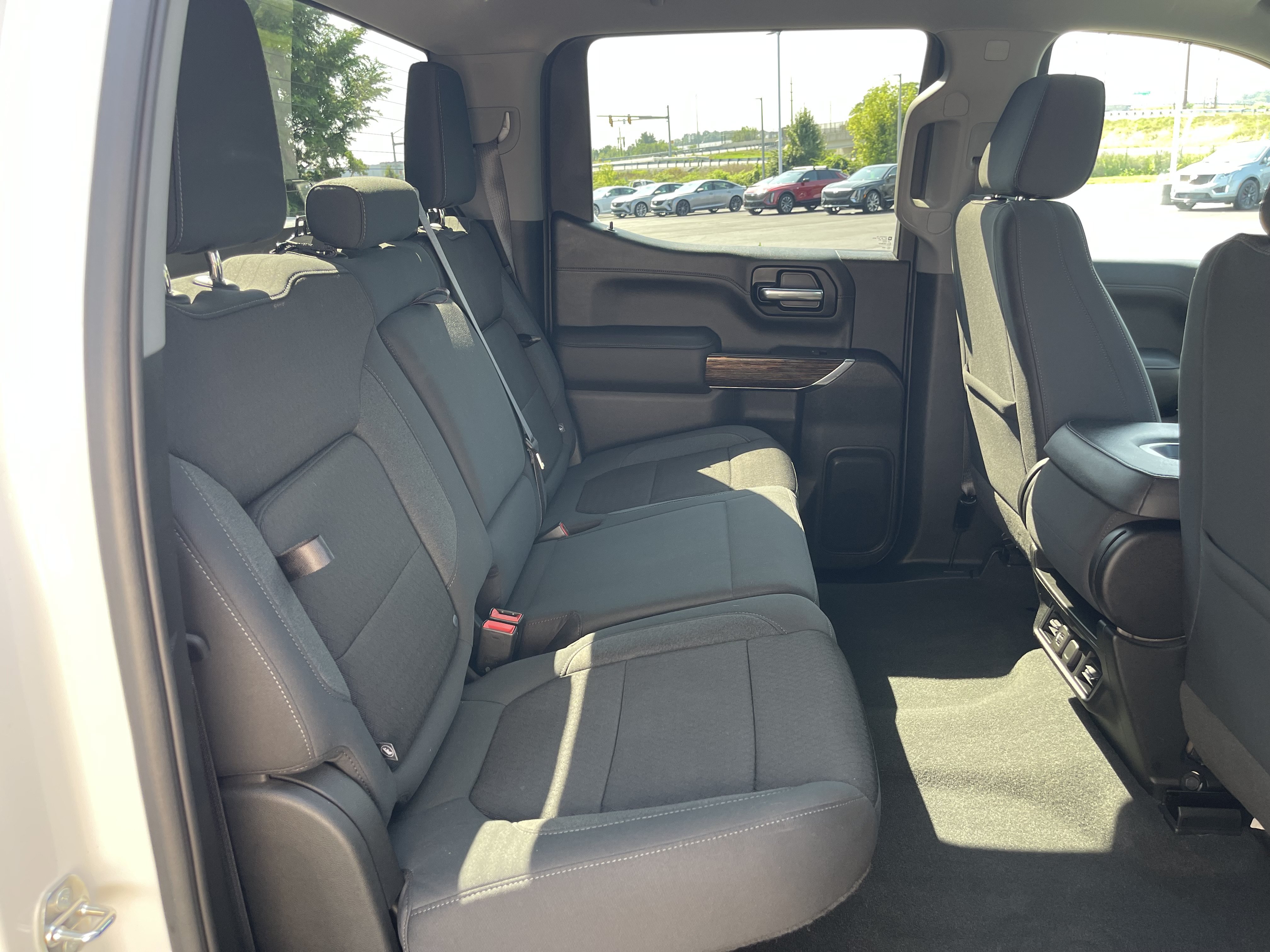 Used 2021 GMC Sierra 1500 Elevation w/ X31 Off-Road Package AWD/4WD image 18