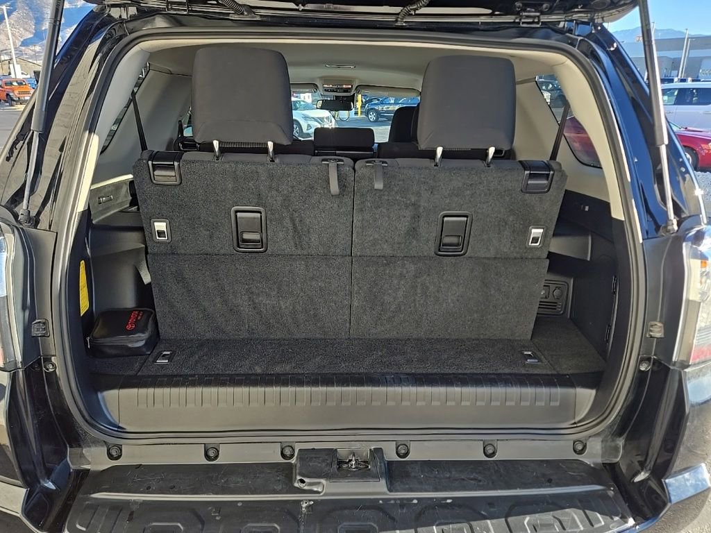 Used 2024 Toyota 4Runner SR5 image 35