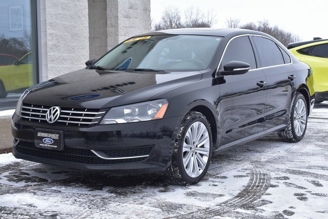 Used 2012 Volkswagen Passat TDI SE image 9