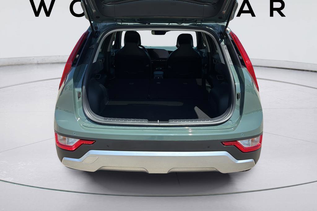 New 2025 Kia Niro EX image 19