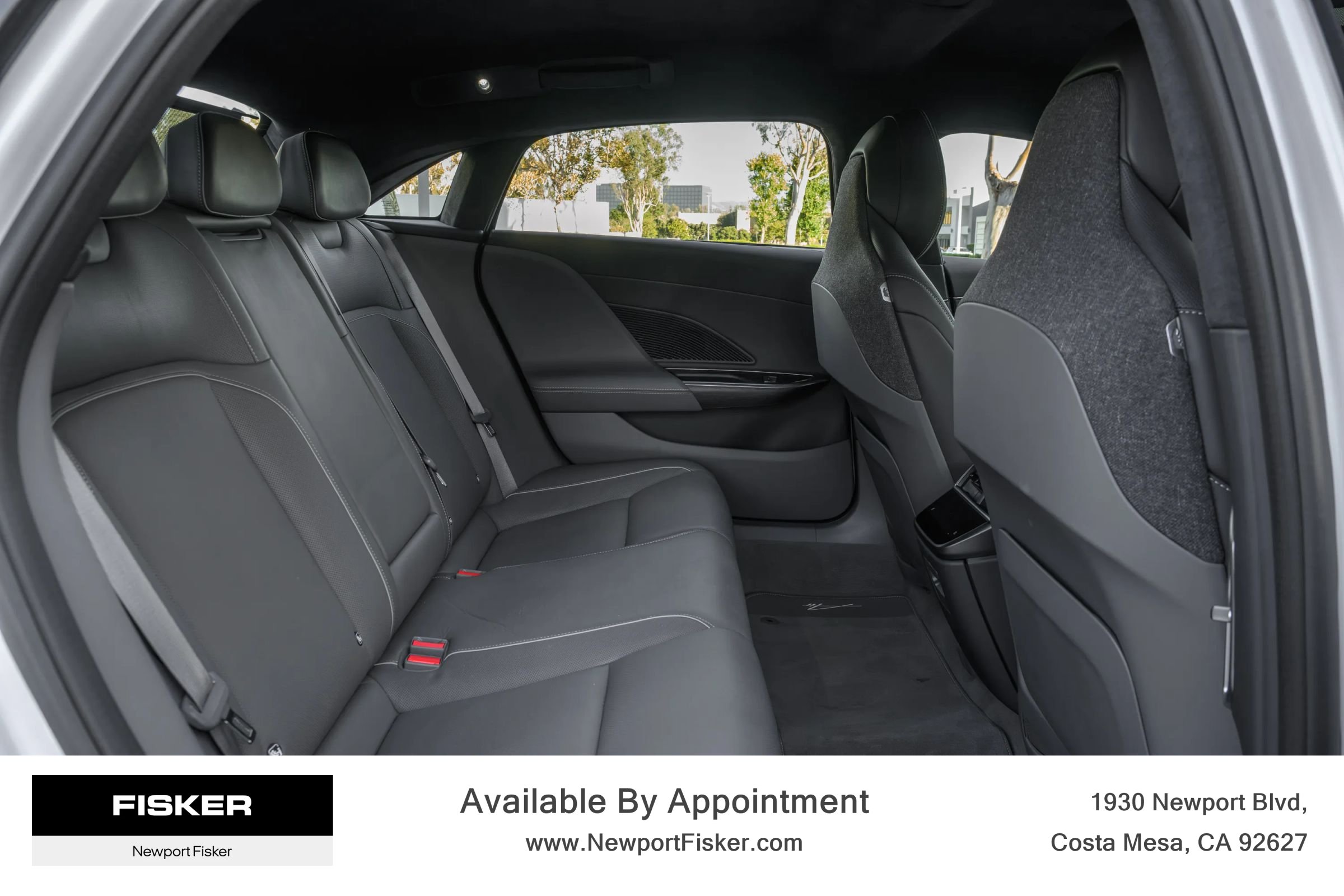 Used 2025 Lucid Air Touring AWD/4WD image 28
