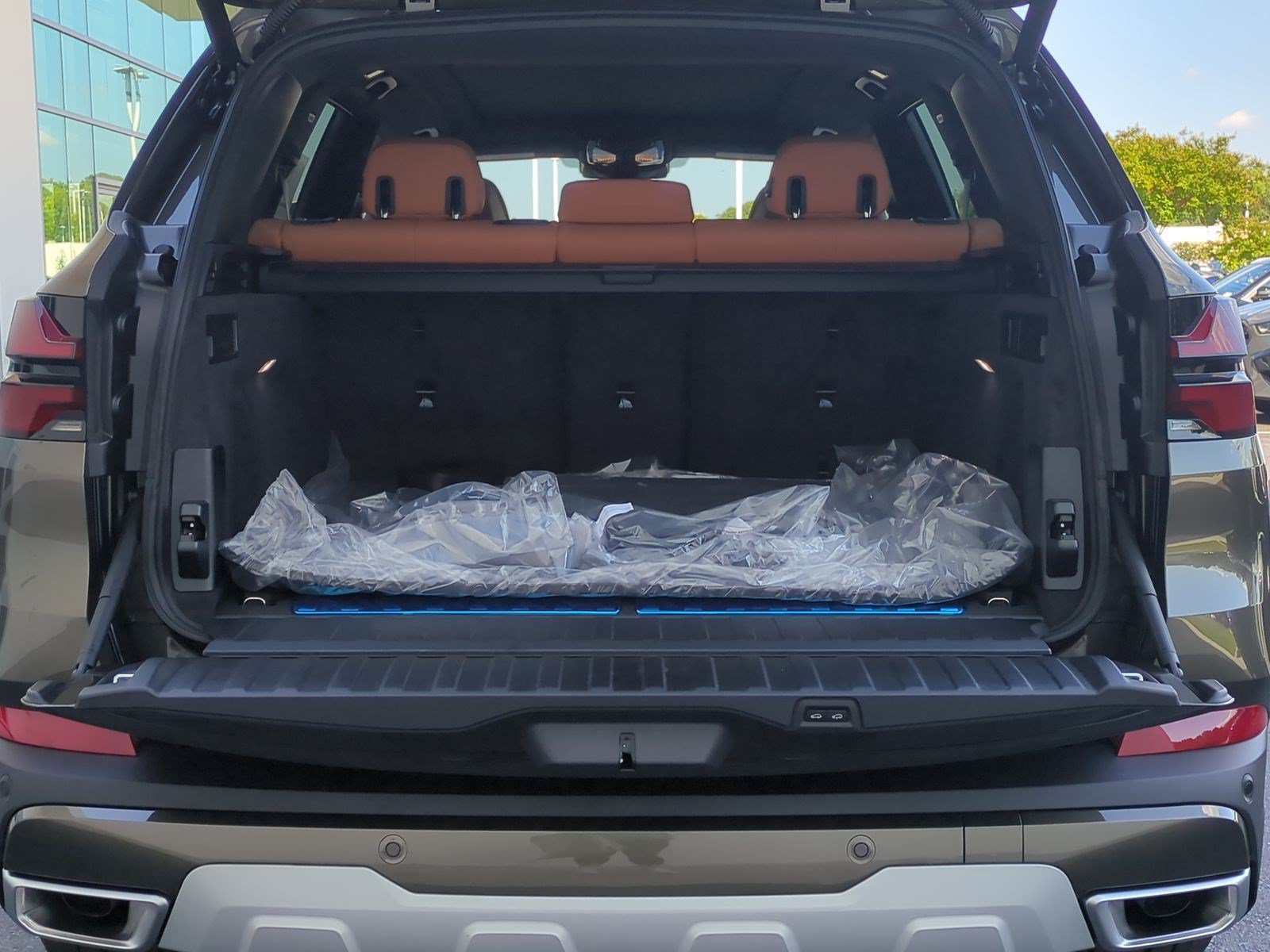 New 2026 BMW X5 xDrive50e AWD/4WD image 32