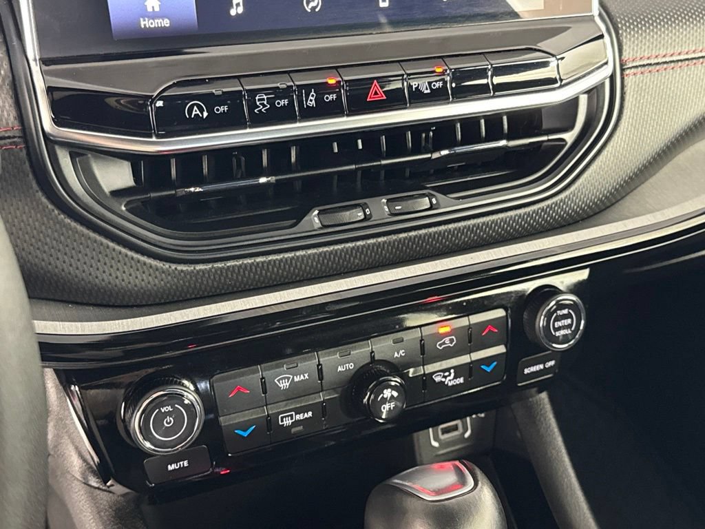 Certified 2025 Jeep Compass Trailhawk AWD/4WD image 20