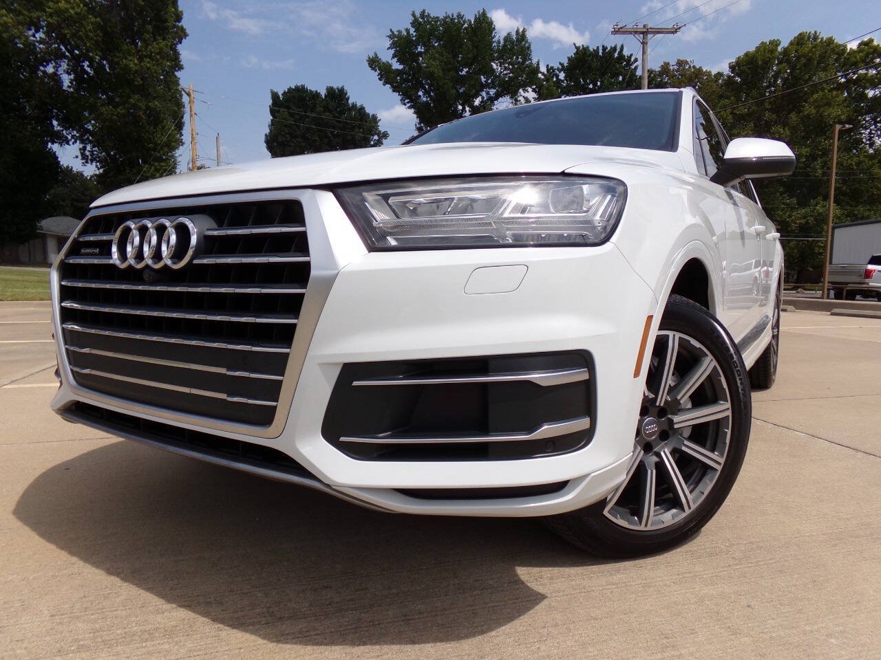 Used 2019 Audi Q7 2.0T Premium Plus w/ Premium Plus Package AWD/4WD image 6