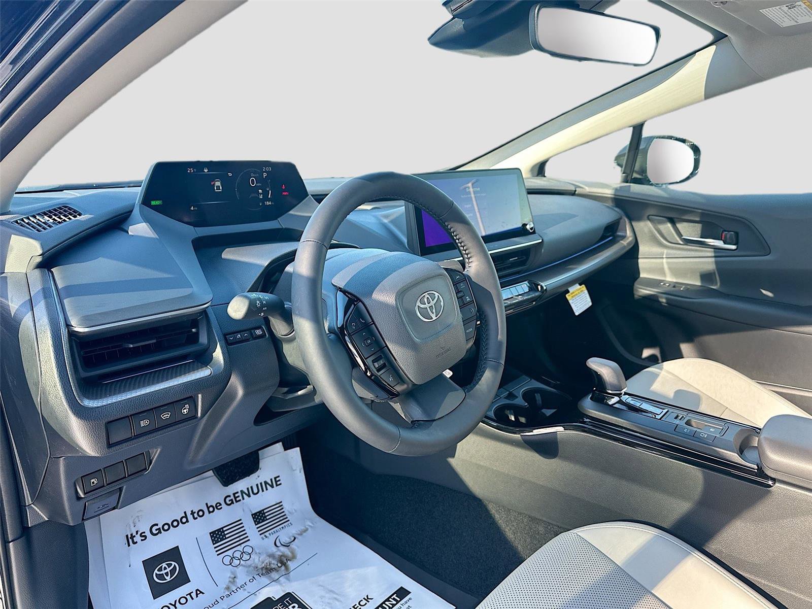 New 2026 Toyota Prius XLE image 9