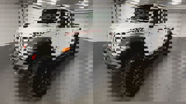 Used 2022 Jeep Gladiator Mojave w/ Cold Weather Group AWD/4WD image 4