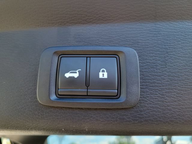 Used 2025 Mitsubishi Outlander SE FWD image 8