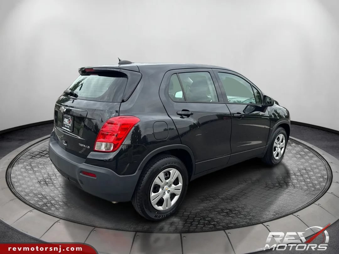 Used 2016 Chevrolet Trax LS FWD image 5