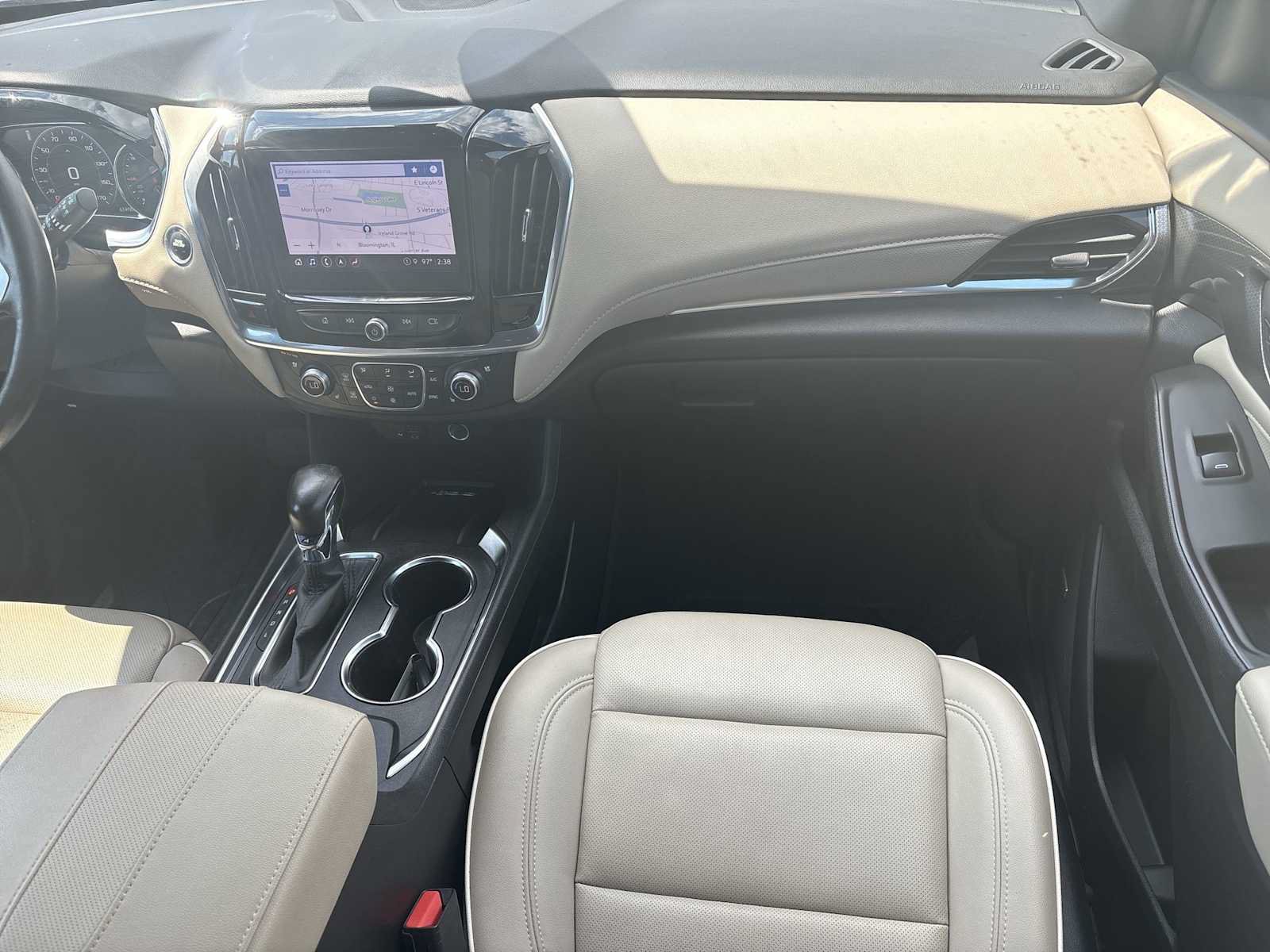 Used 2022 Chevrolet Traverse Premier AWD/4WD image 30