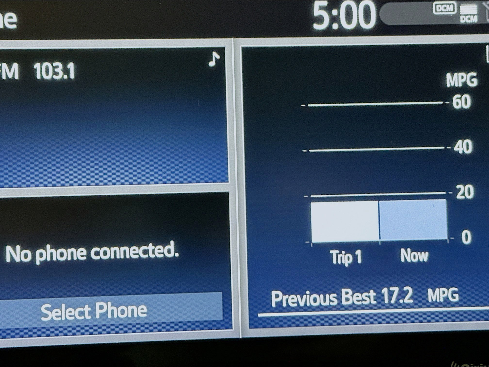 Used 2021 Toyota Highlander L image 24