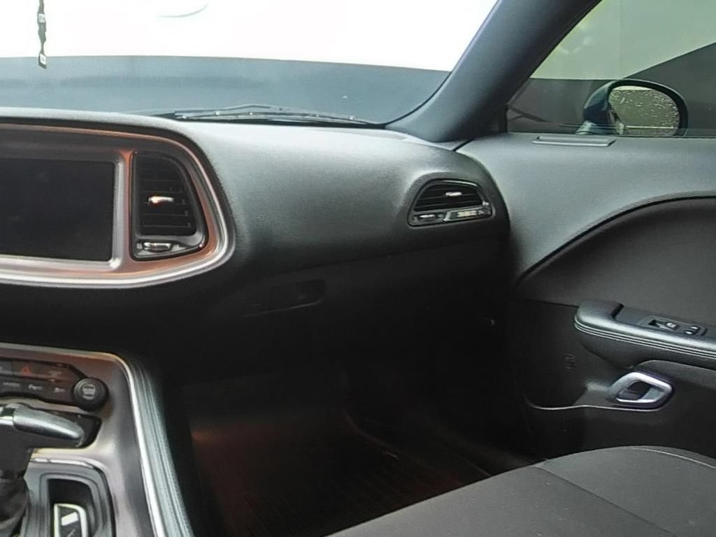Used 2021 Dodge Challenger R/T Scat Pack RWD image 15