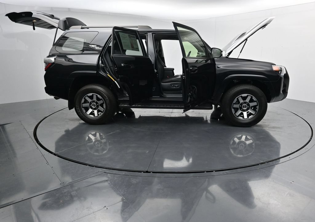 Used 2023 Toyota 4Runner TRD Off-Road Premium AWD/4WD image 46
