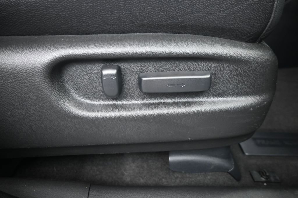 Used 2023 Honda Passport EX-L image 12