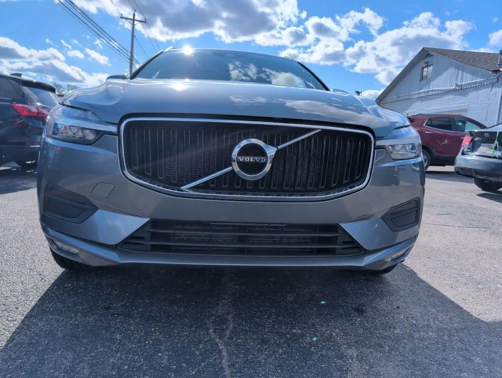 Used 2021 Volvo XC60 T5 Momentum image 35