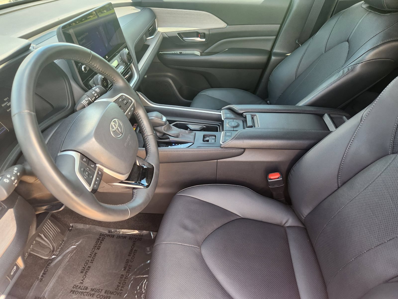Used 2024 Toyota Grand Highlander FWD image 16