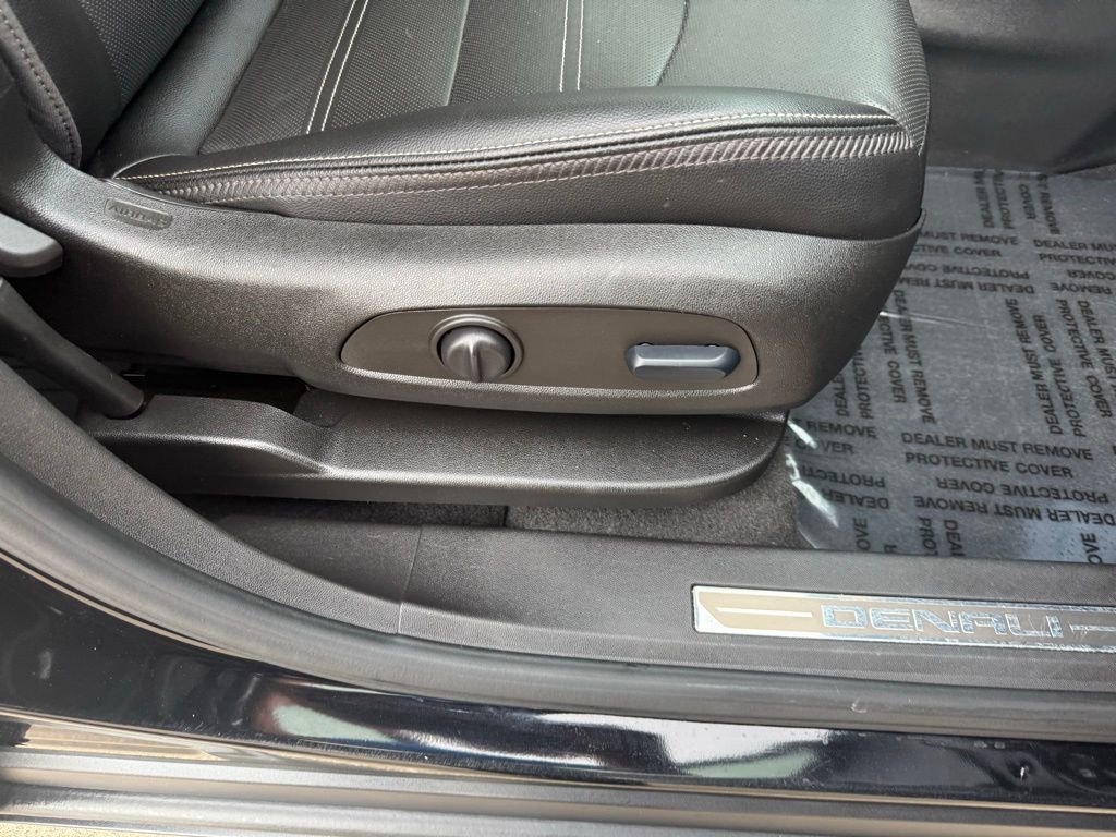 Used 2022 GMC Terrain Denali w/ Black Diamond Edition image 41